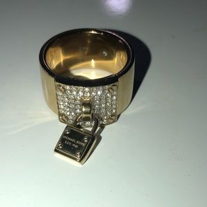 Michael kors ring